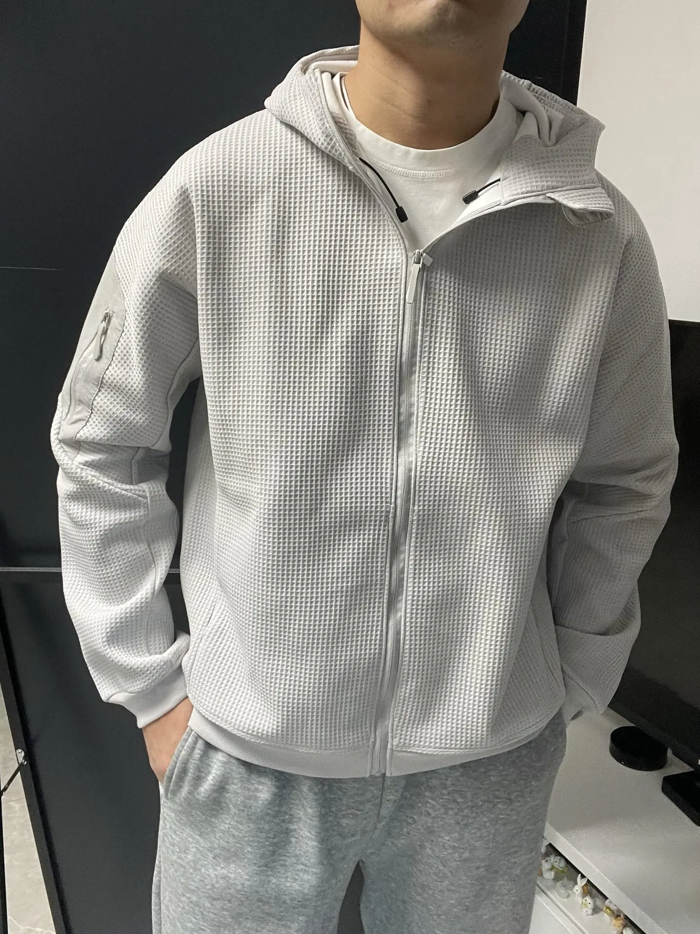 Olera Full-Zip Waffle-Knit Hooded Jacket D34023975 — view 7