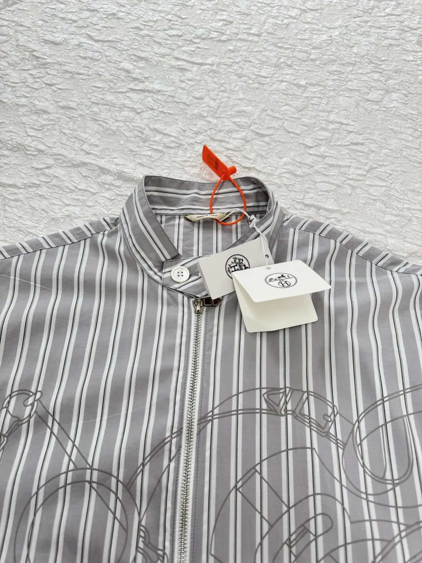 Striped Sketch Print Stand-Collar Jacket D34021232 — view 4