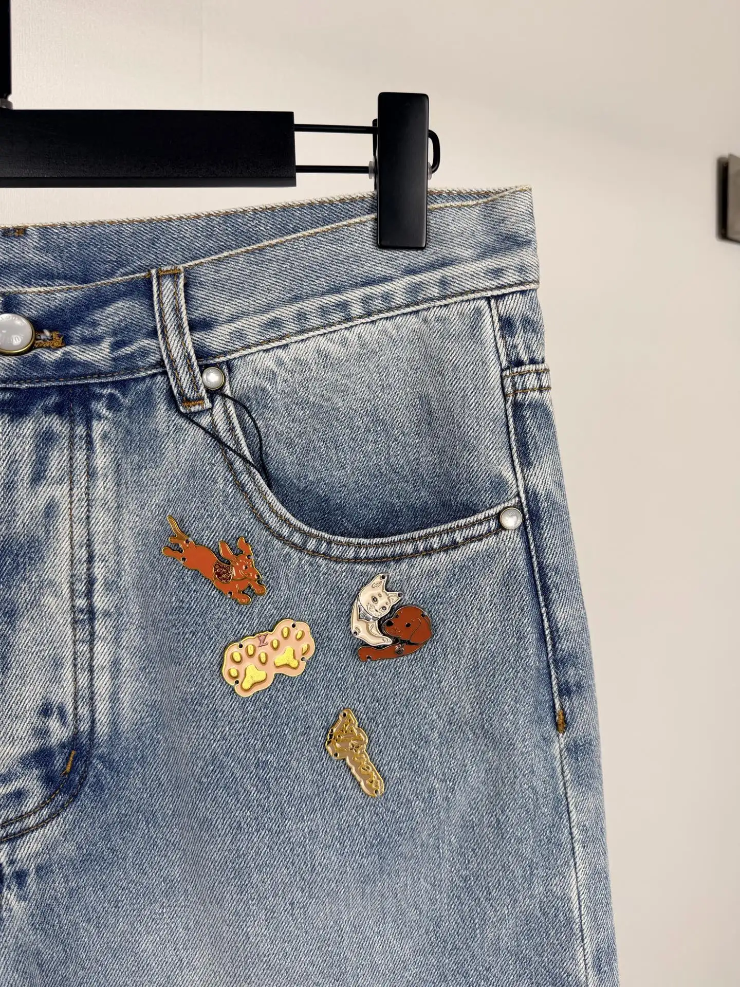 Monogram Embroidered Straight-Leg Jeans D34021397 — view 7