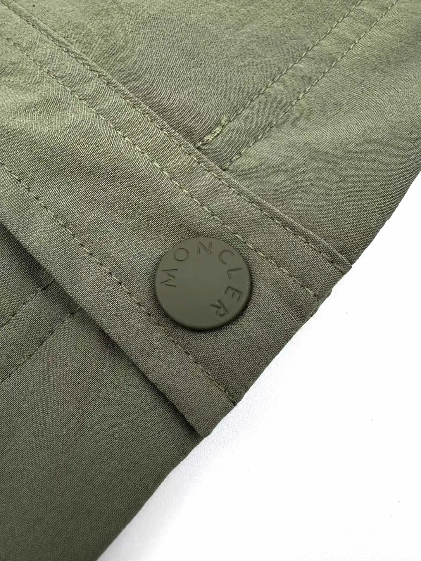 Moncler Grenoble Convertible Utility Jacket D34023194 — view 8