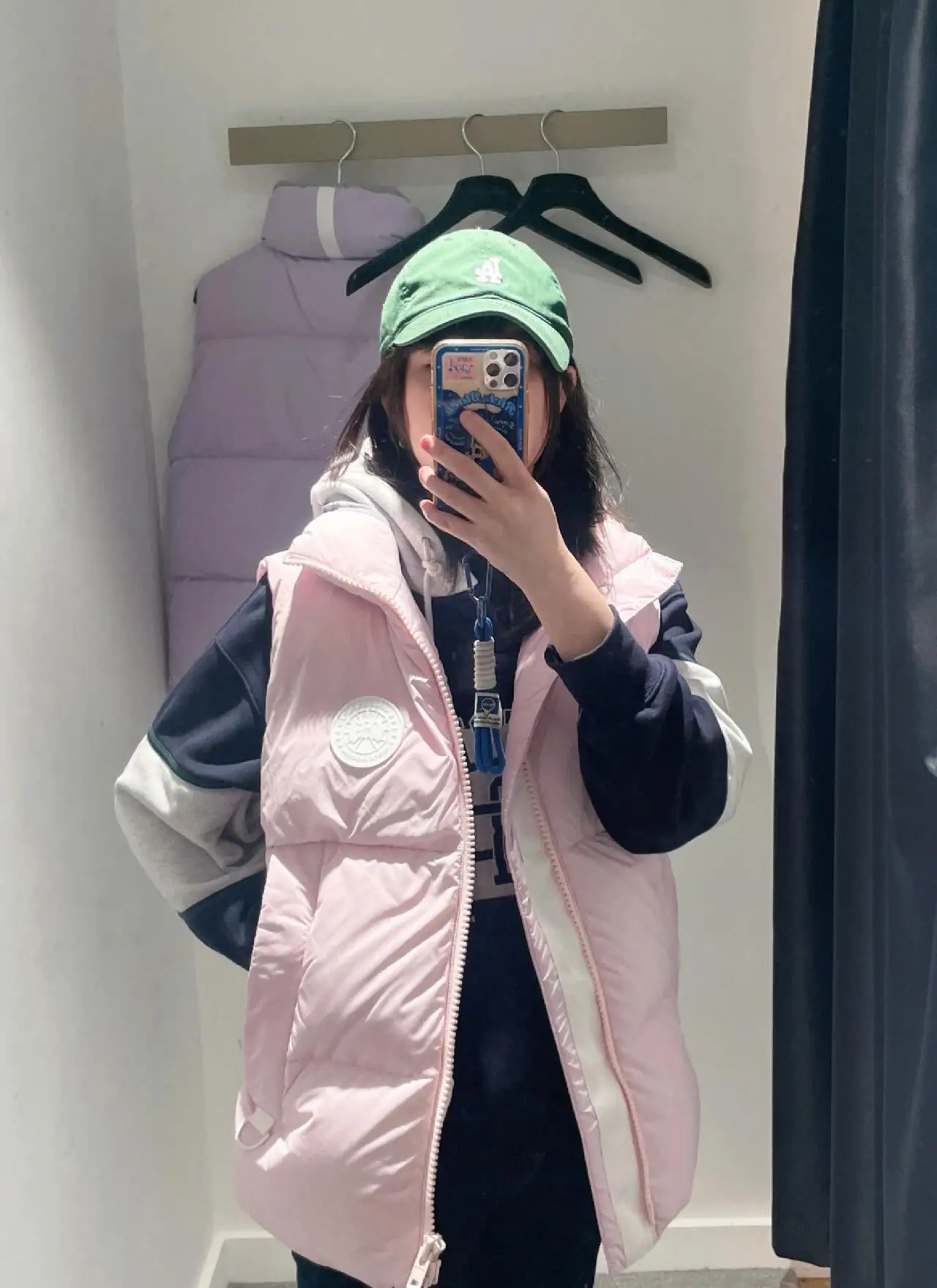 Everett Pastels Down-Filled Gilet D34024010