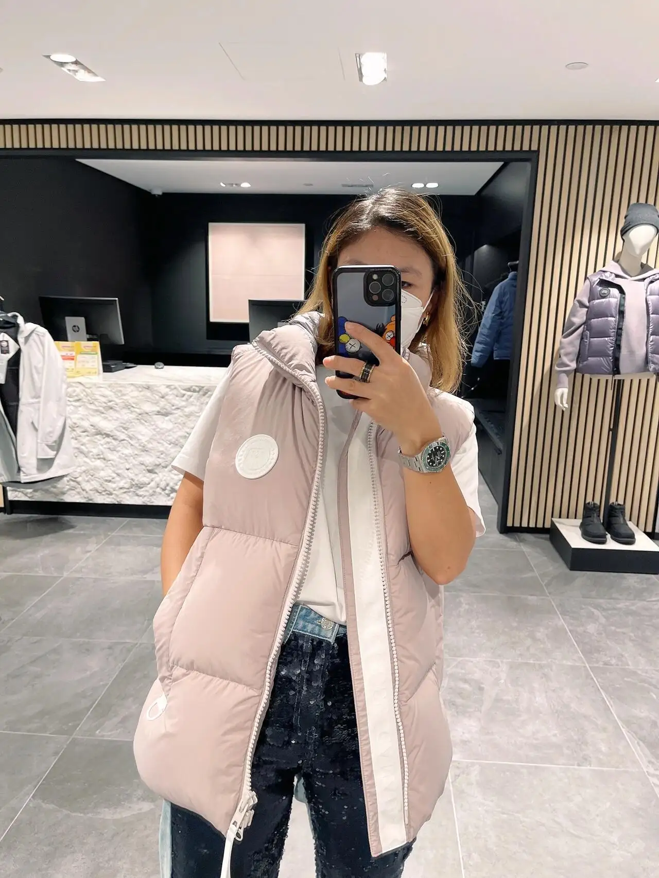 Everett Pastels Down-Filled Gilet D34024010 — view 2