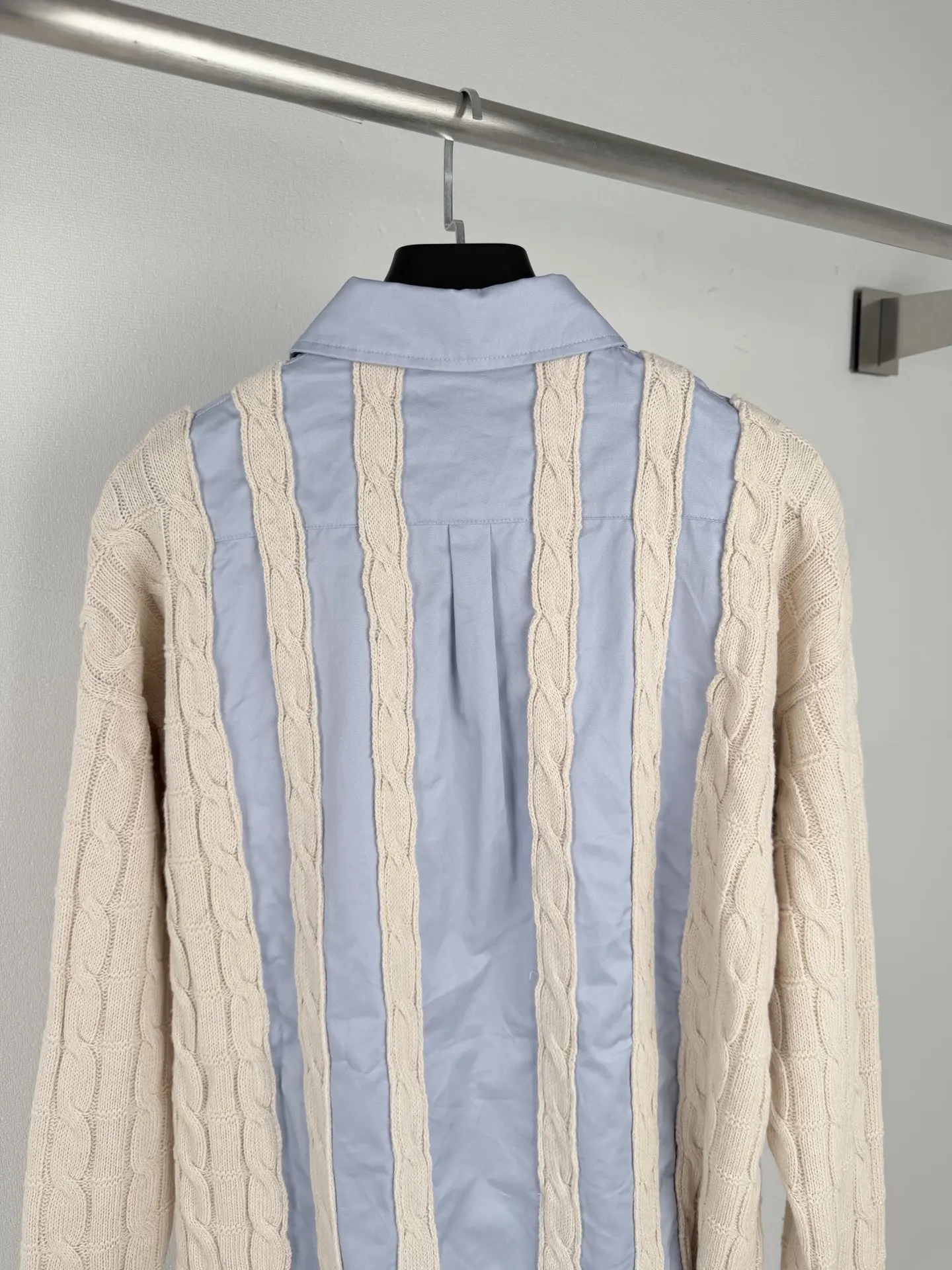 Anagram Embroidered Hybrid Cable-Knit Shirt D34522731 — view 4