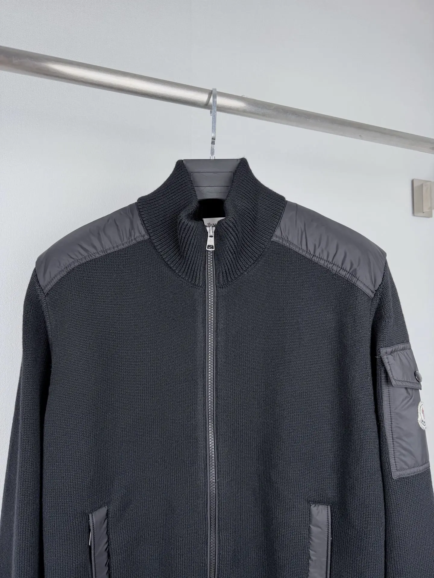 Wool and Nylon Mixed-Media Zip-Up Cardigan D34521323 — view 2