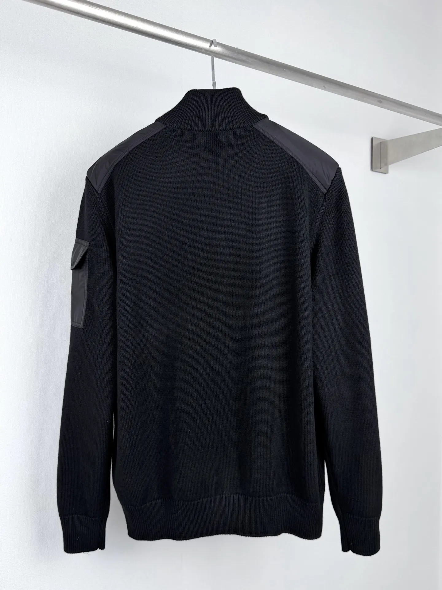 Wool and Nylon Mixed-Media Zip-Up Cardigan D34521323 — view 3