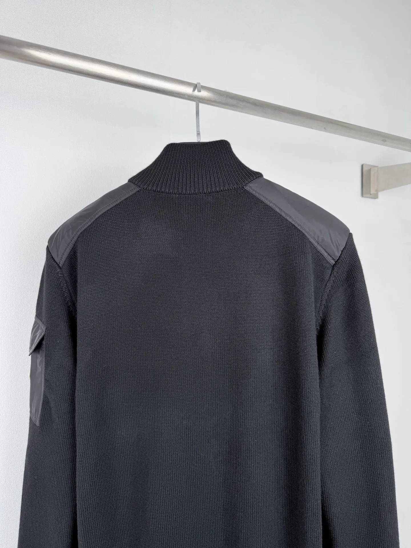 Wool and Nylon Mixed-Media Zip-Up Cardigan D34521323 — view 4
