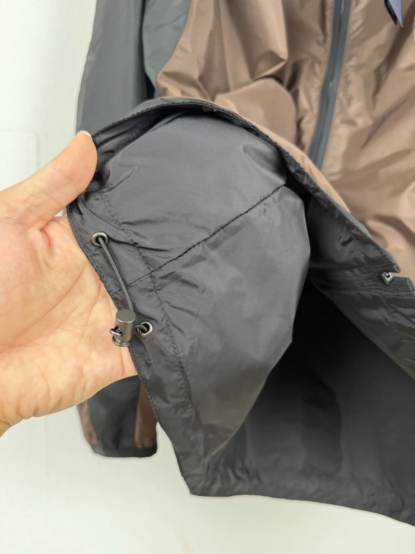 Re-Nylon Color-Block Reversible Jacket D34521325 — view 10