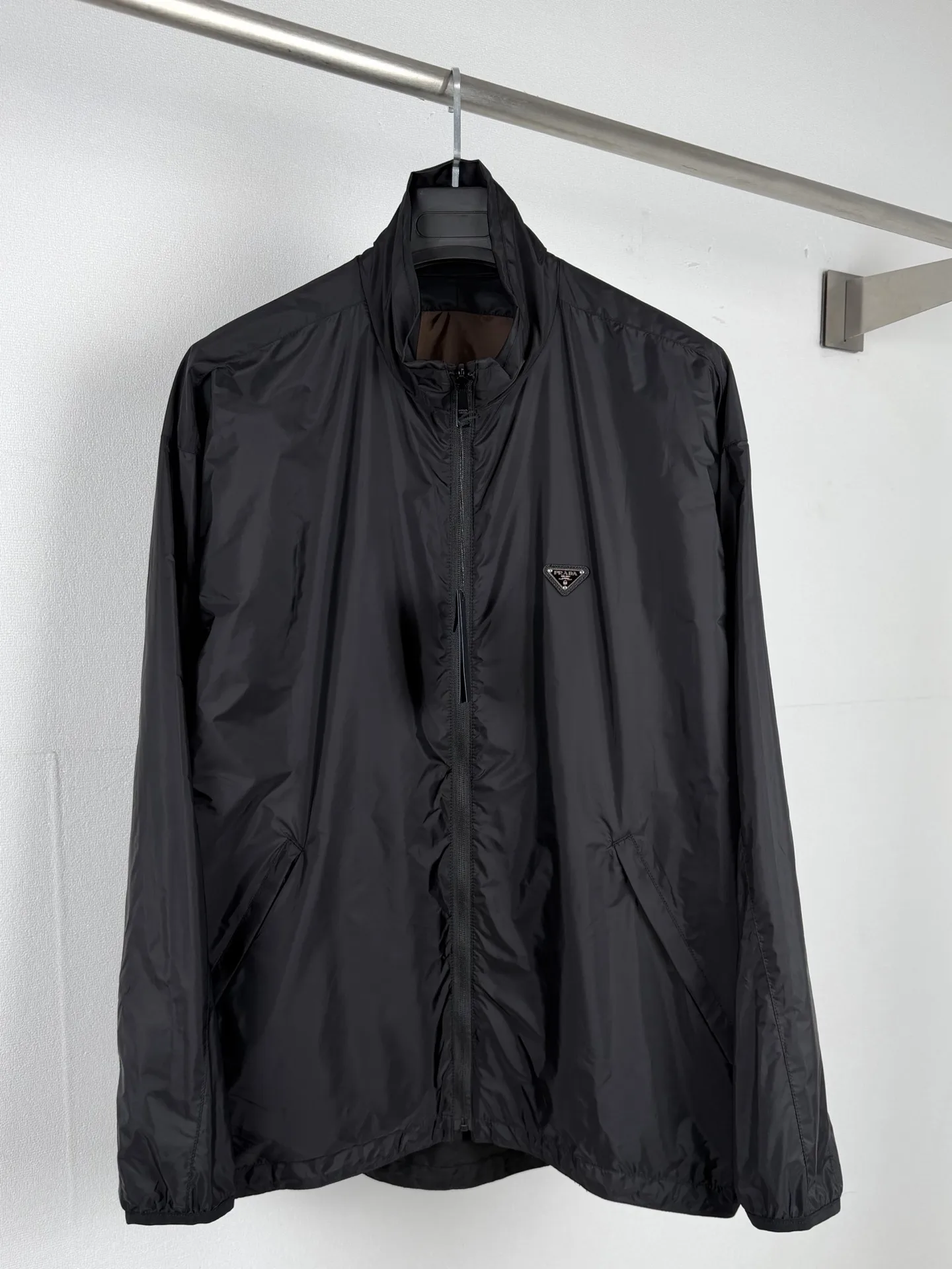 Reversible Nylon Zip-Up Jacket D34521324
