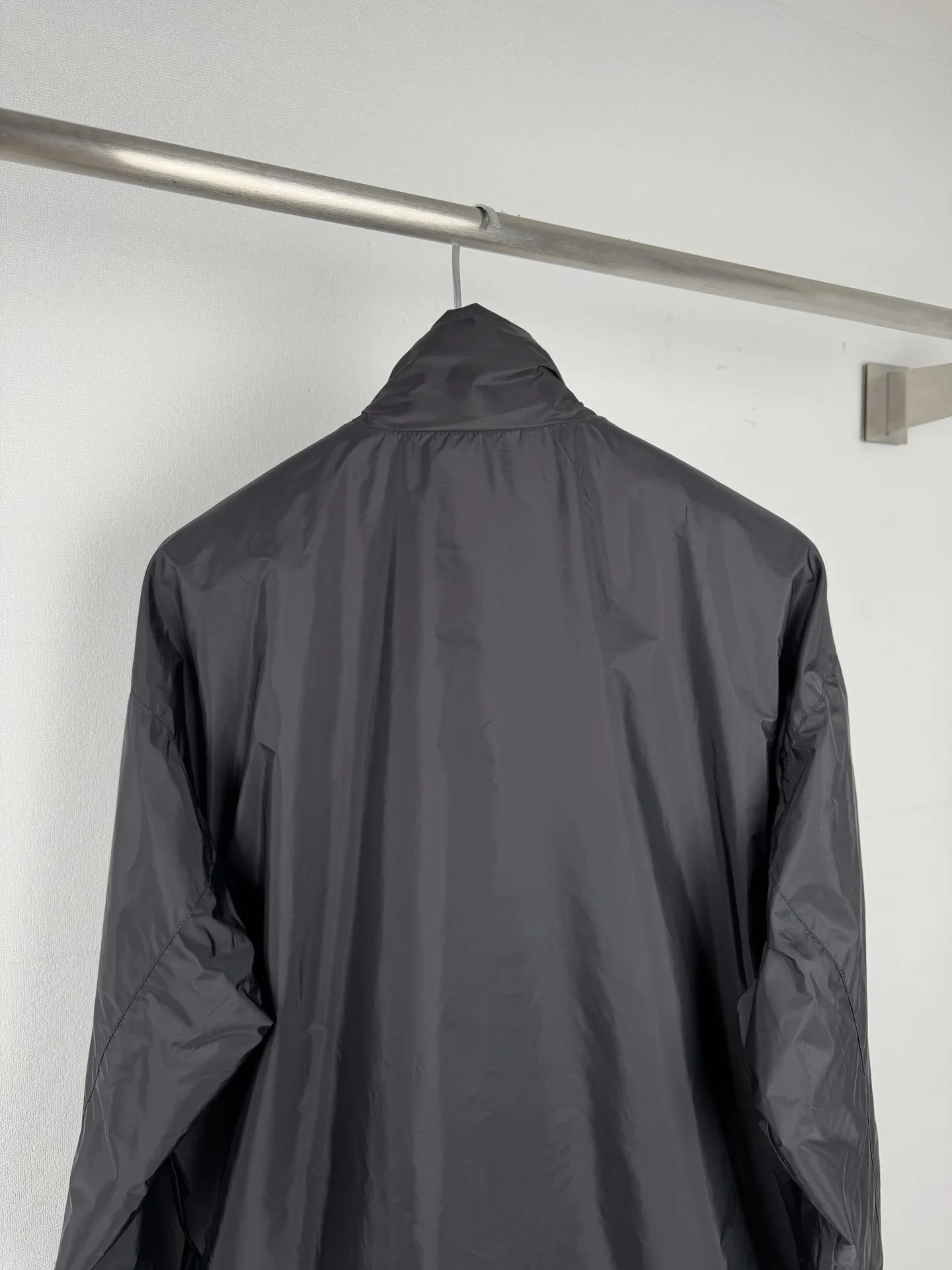 Reversible Nylon Zip-Up Jacket D34521324 — view 4
