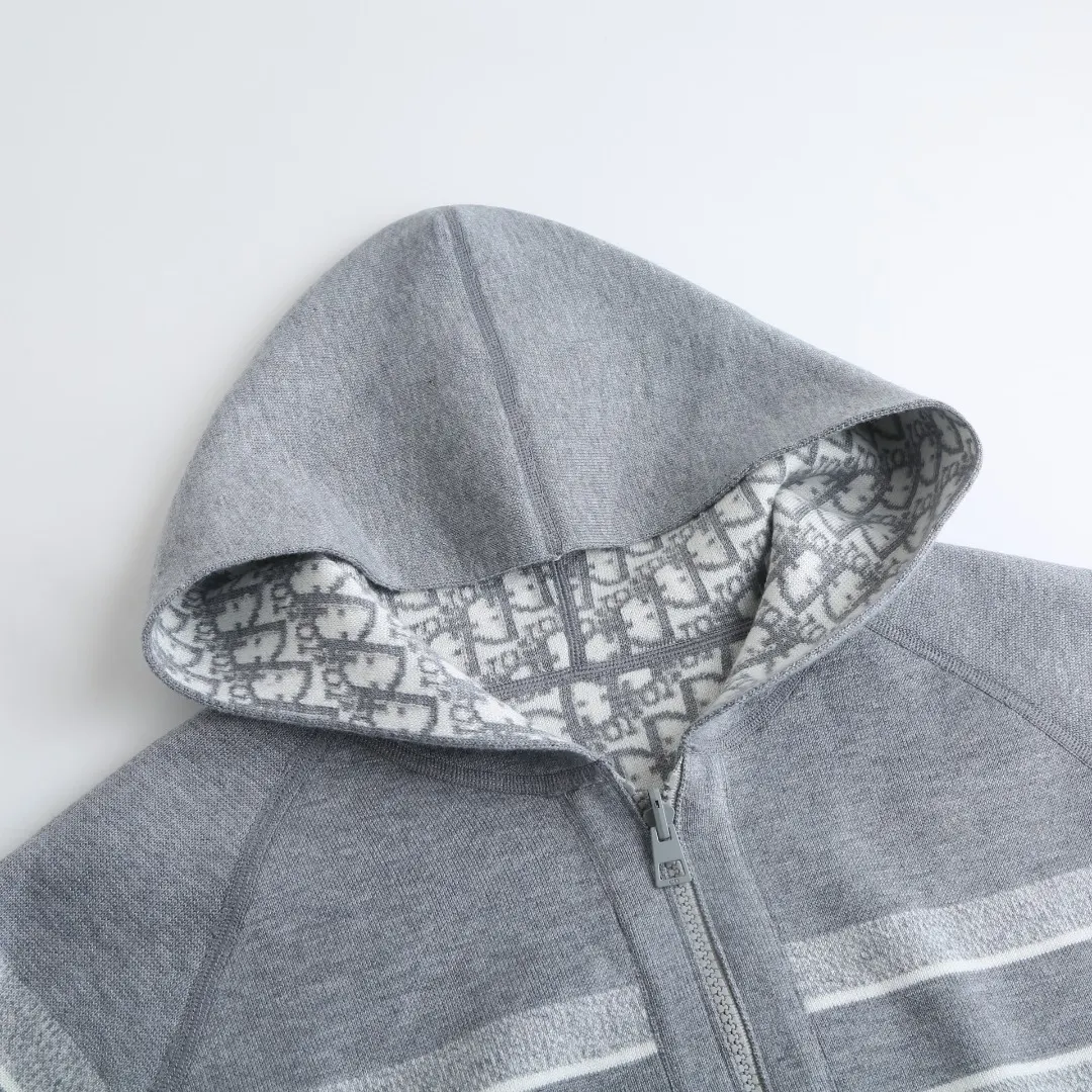 Reversible Oblique Cashmere-Blend Zip-Up Hoodie D35023212 — view 4