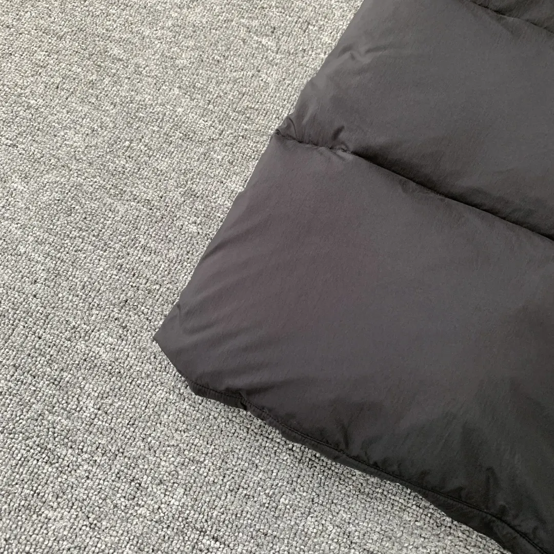Lawrence Quilted Down Gilet D35024818 — view 13