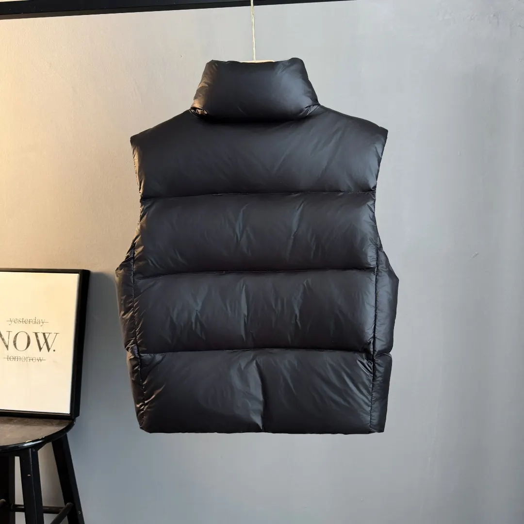 Cypress Puffer Down Vest D35024829 — view 2