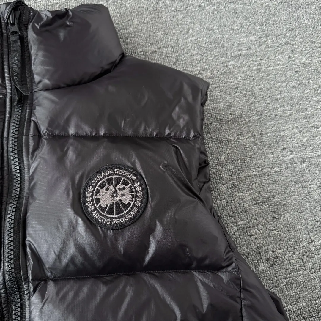 Cypress Puffer Down Vest D35024829 — view 4