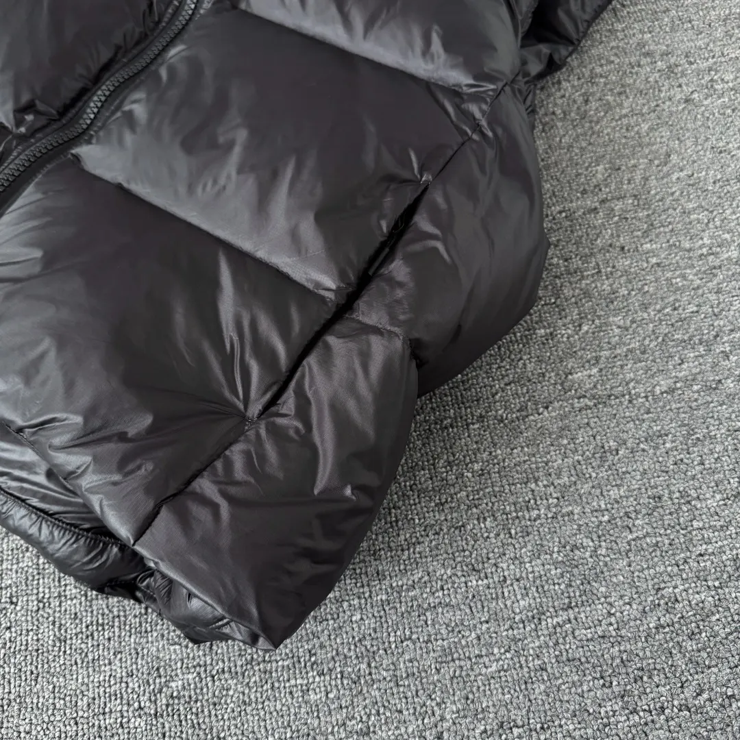 Cypress Puffer Down Vest D35024829 — view 5