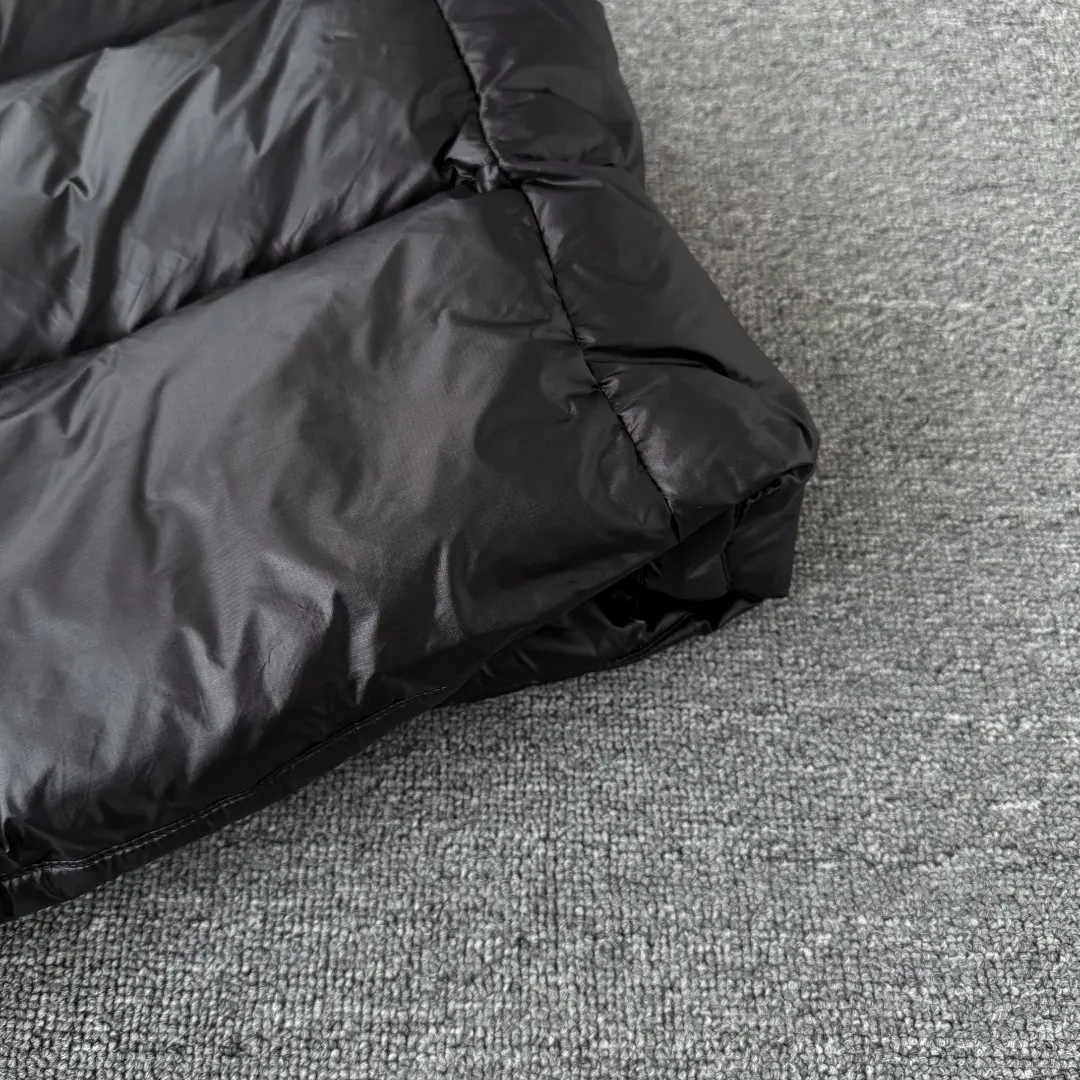 Cypress Puffer Down Vest D35024829 — view 12