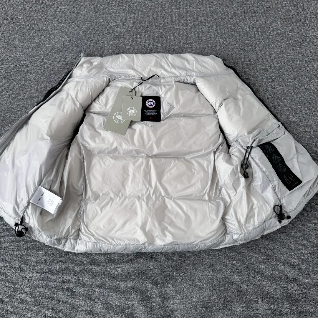 Cypress Down-Filled Puffer Gilet D35024827 — view 8