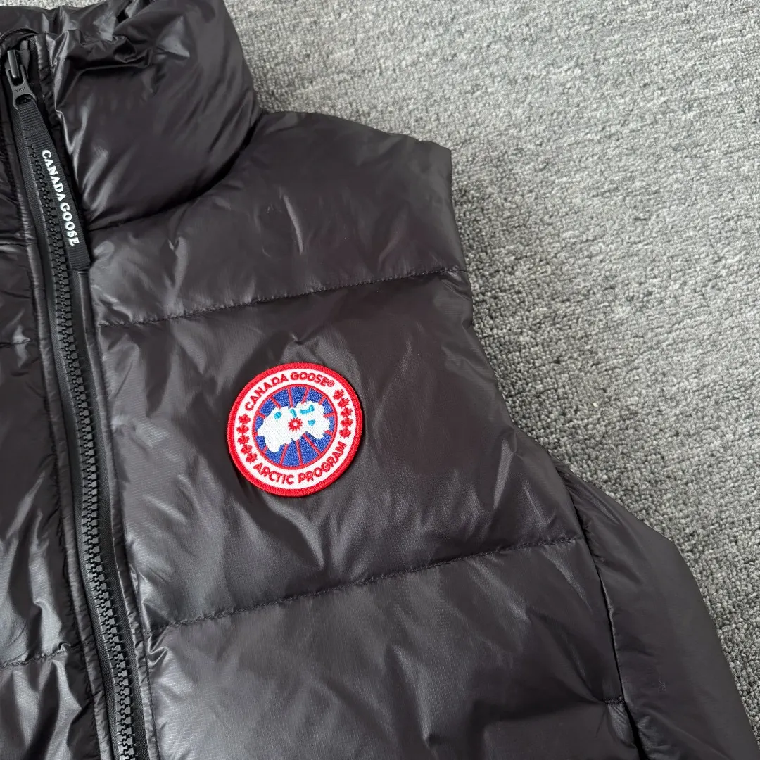 Cypress Down-Filled Puffer Gilet D35024828 — view 4
