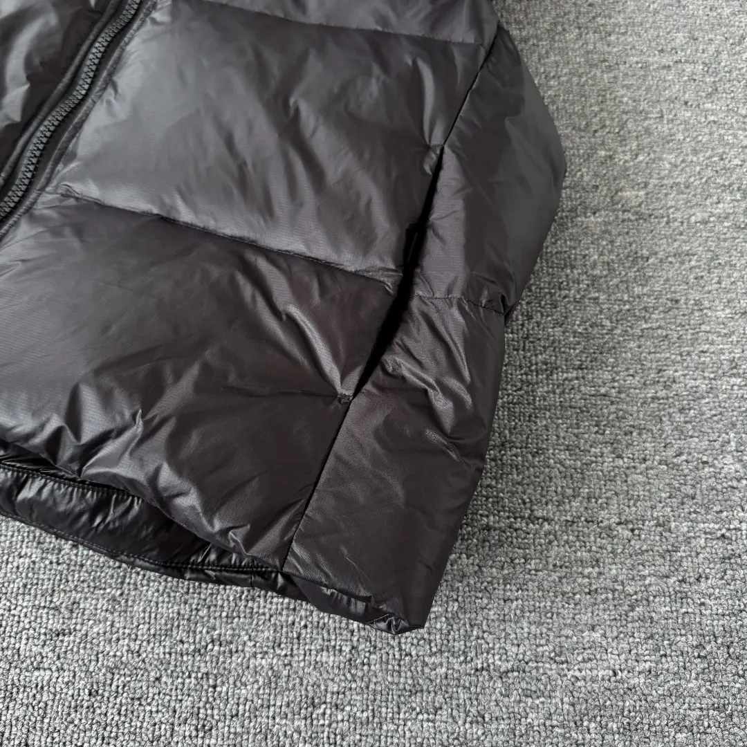 Cypress Down-Filled Puffer Gilet D35024828 — view 5