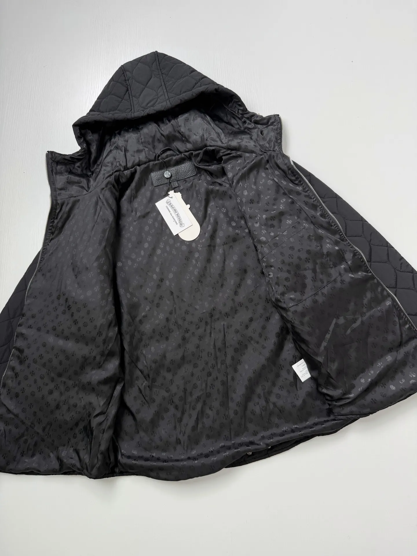 Quilted Hooded Puffer Jacket D35524752 — view 4
