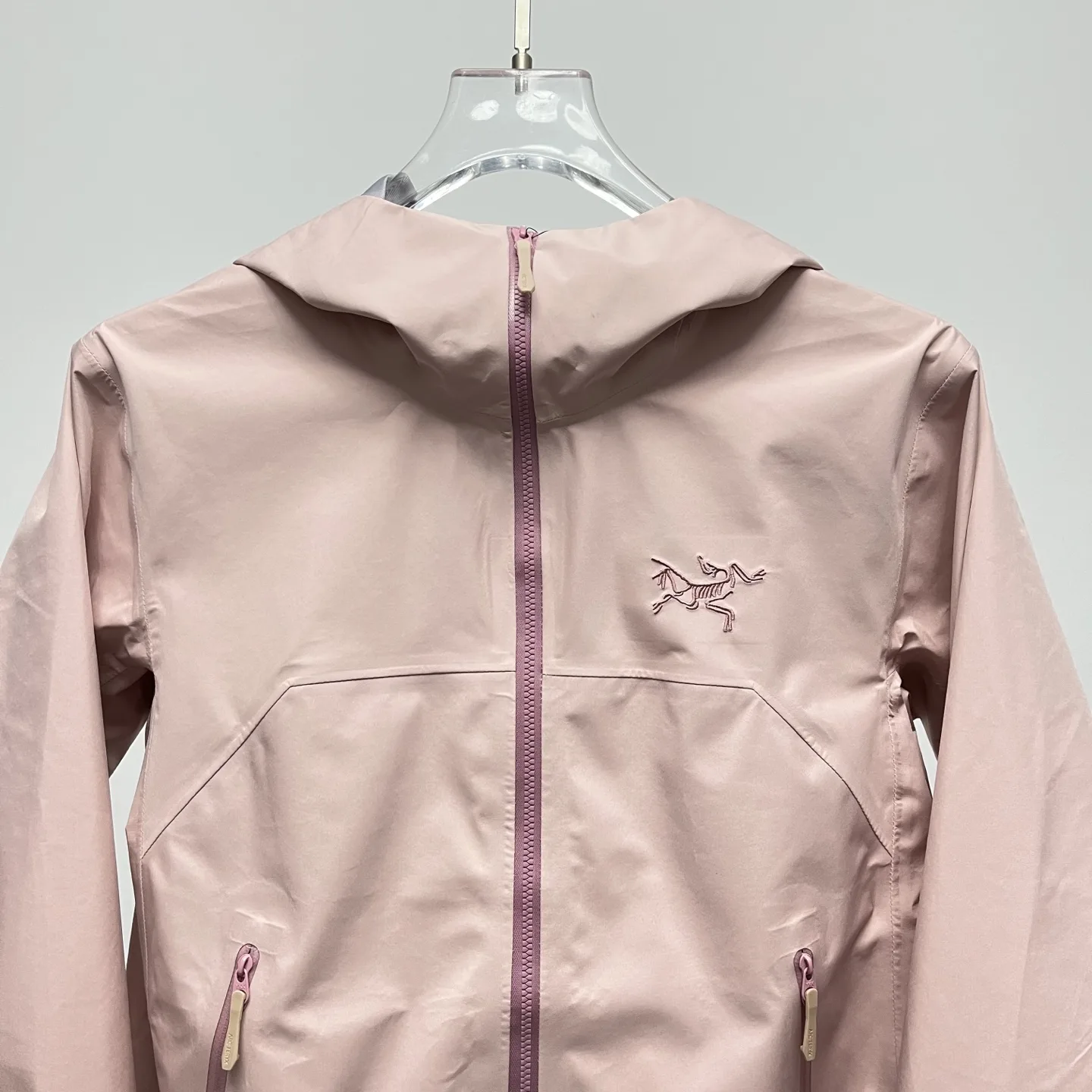 Beta GORE-TEX Hooded Shell Jacket D36023937 — view 7