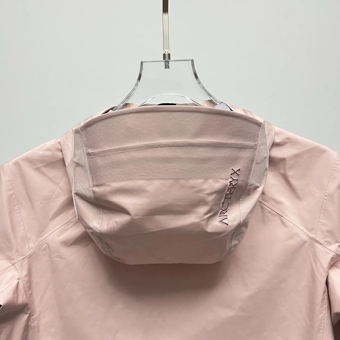 Beta GORE-TEX Hooded Shell Jacket D36023937 — view 8