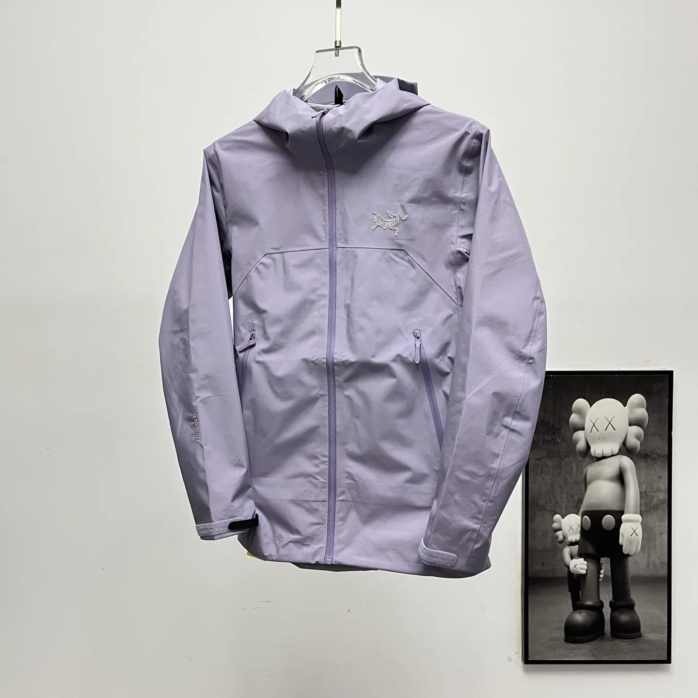 Beta GORE-TEX Hooded Shell Jacket D36023939 — view 2