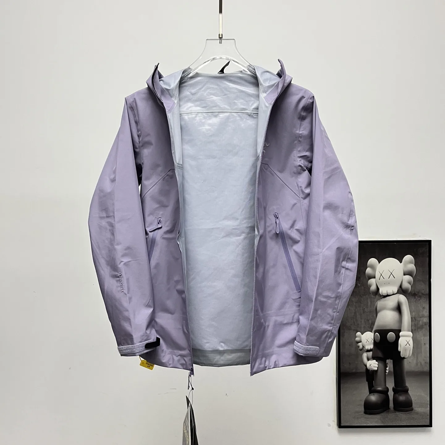 Beta GORE-TEX Hooded Shell Jacket D36023939 — view 7