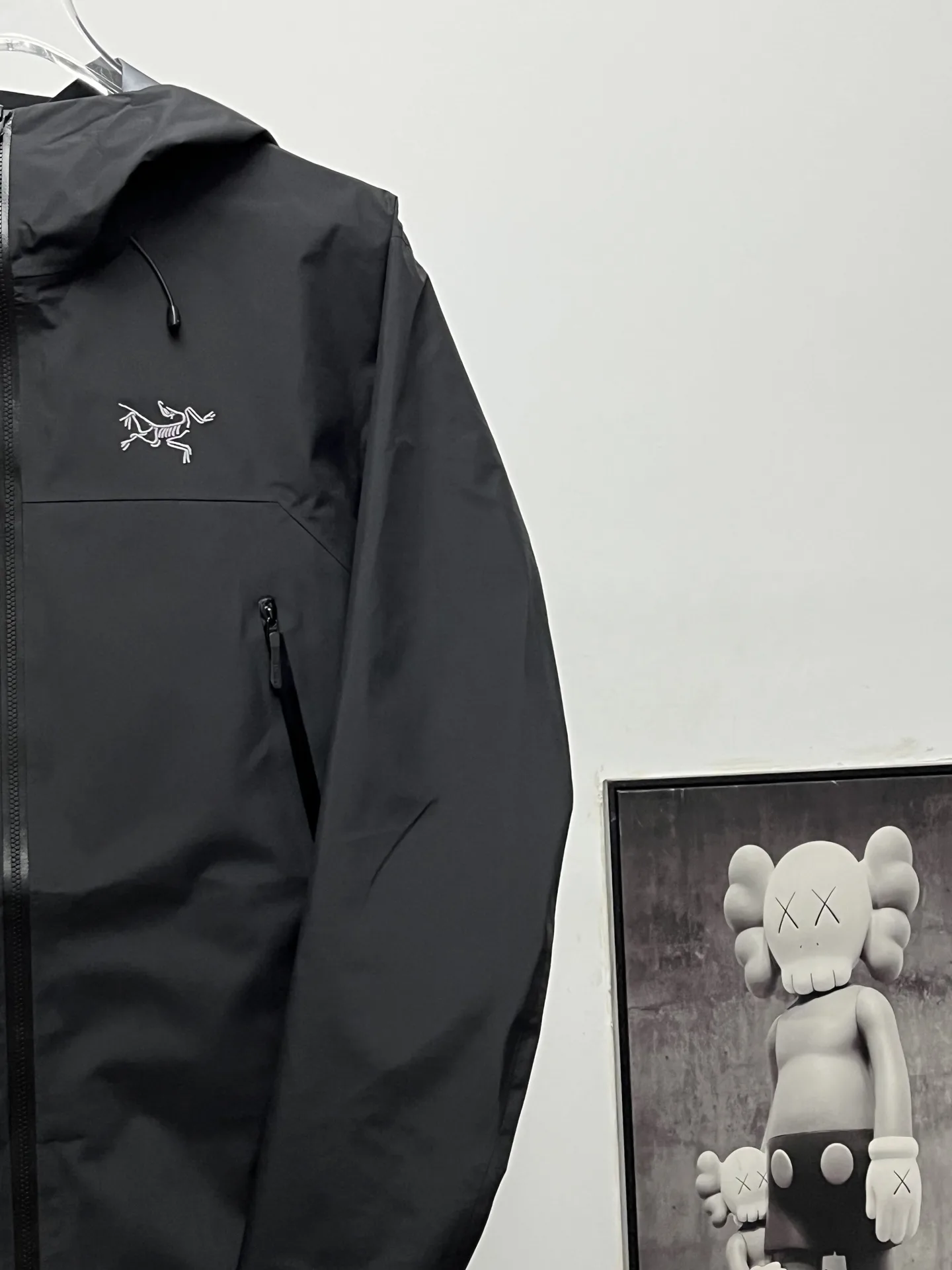 Beta GORE-TEX Lightweight Shell Jacket D36023931 — view 5