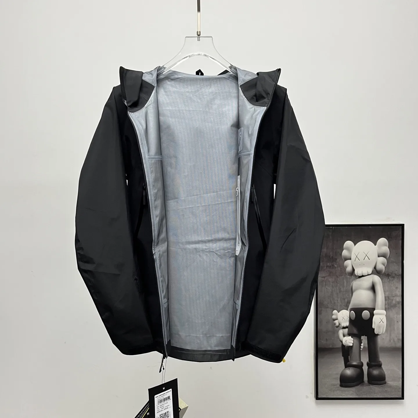 Beta GORE-TEX Lightweight Shell Jacket D36023931 — view 6