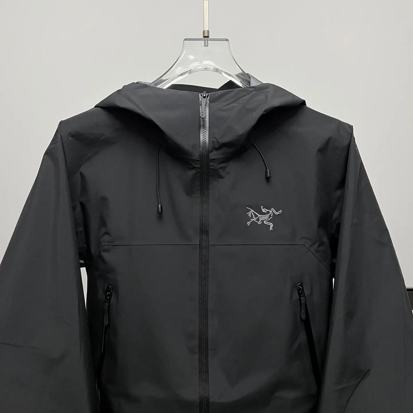 Beta GORE-TEX Lightweight Shell Jacket D36023931 — view 7