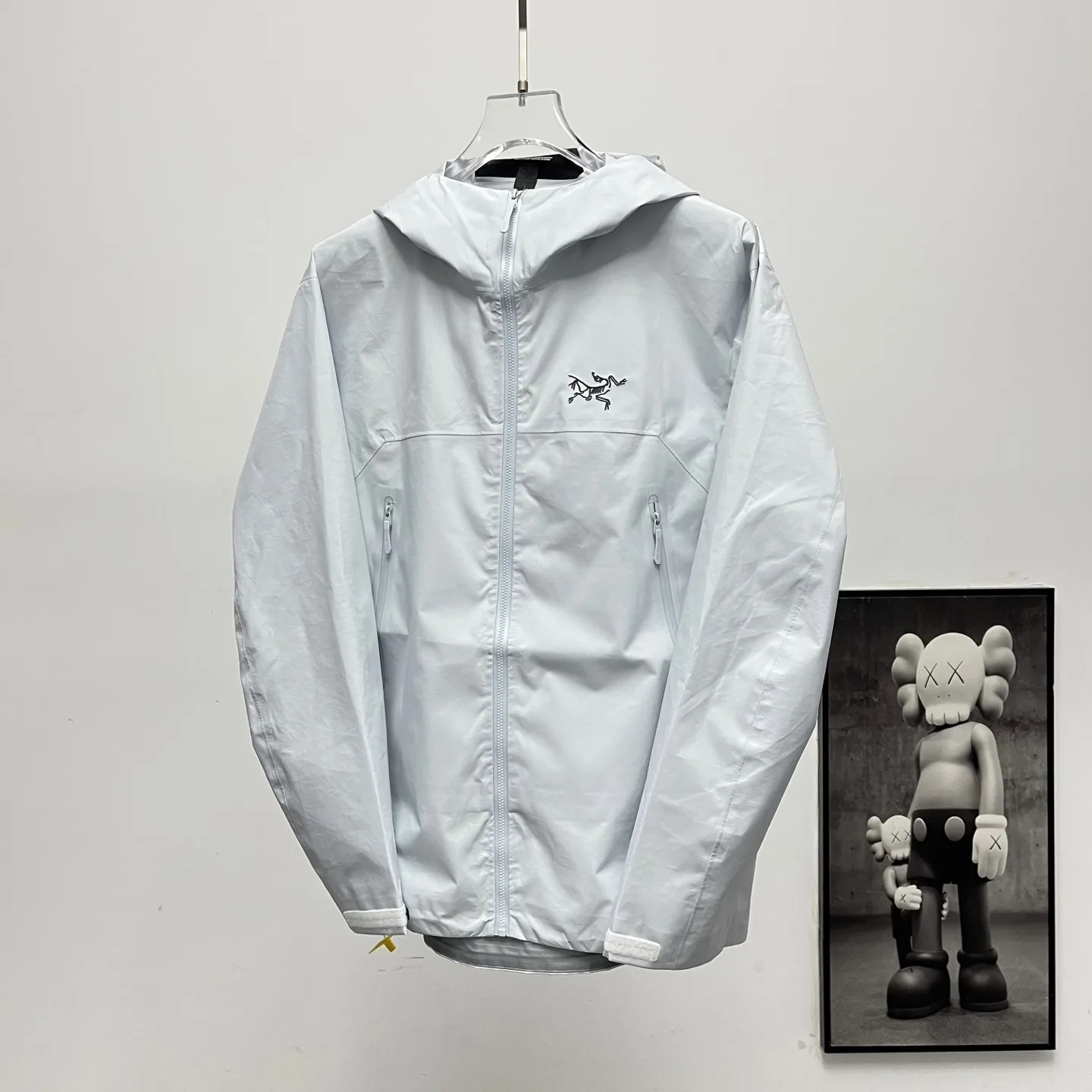 Beta GORE-TEX Hooded Shell Jacket D36023935 — view 2