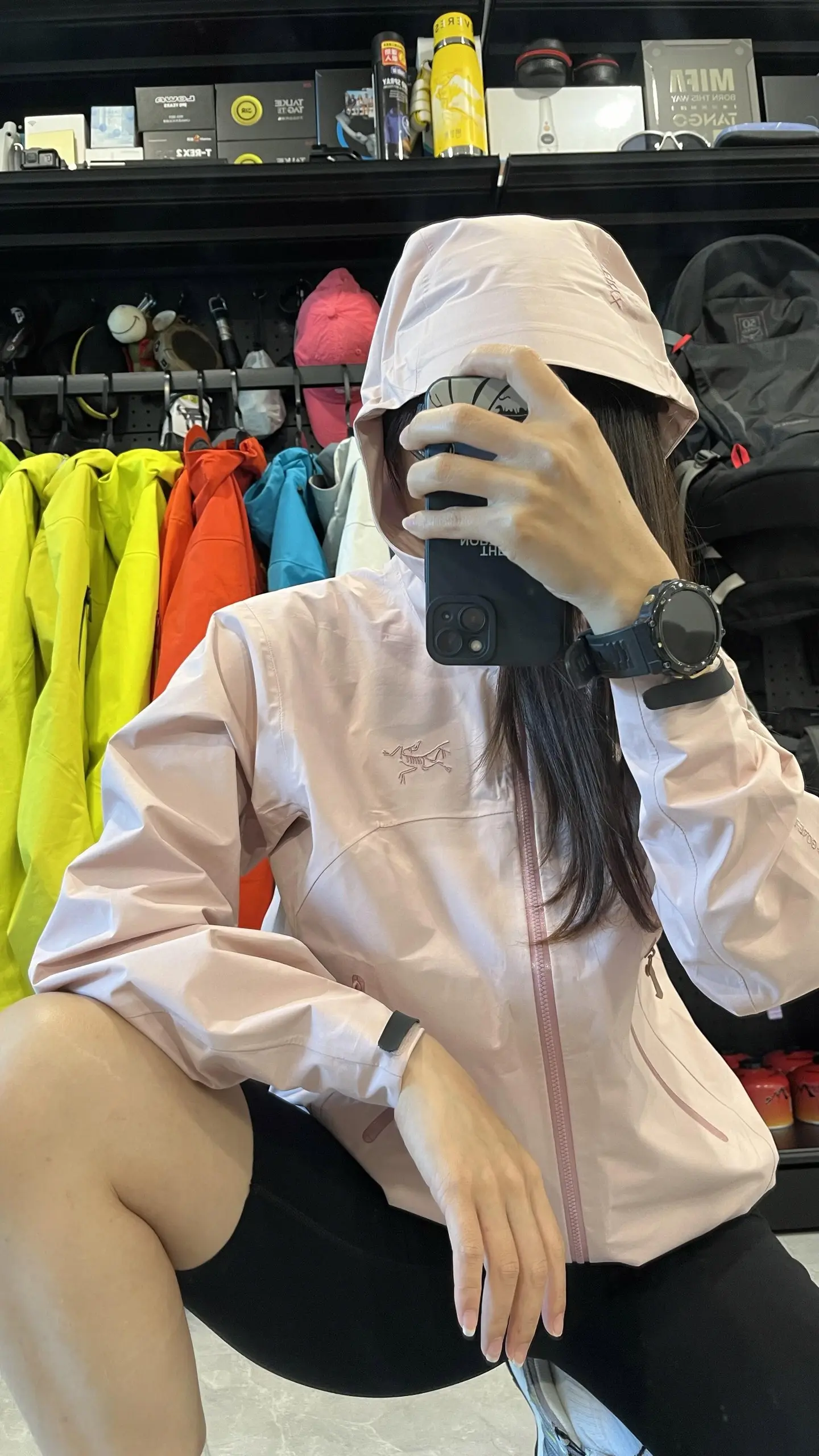 Beta GORE-TEX Lightweight Shell Jacket D36023936