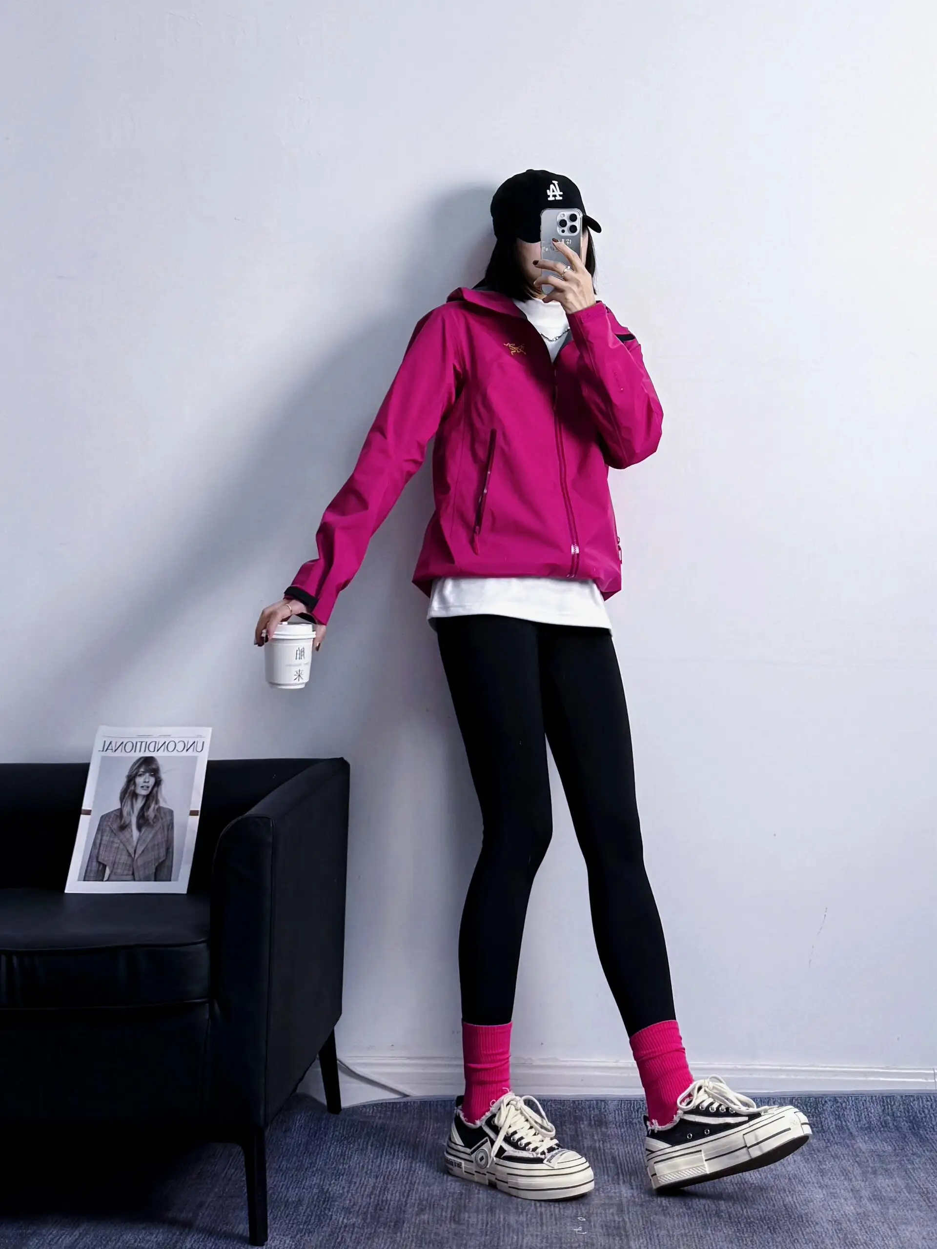 Beta GORE-TEX Hooded Shell Jacket D36023940 — view 4