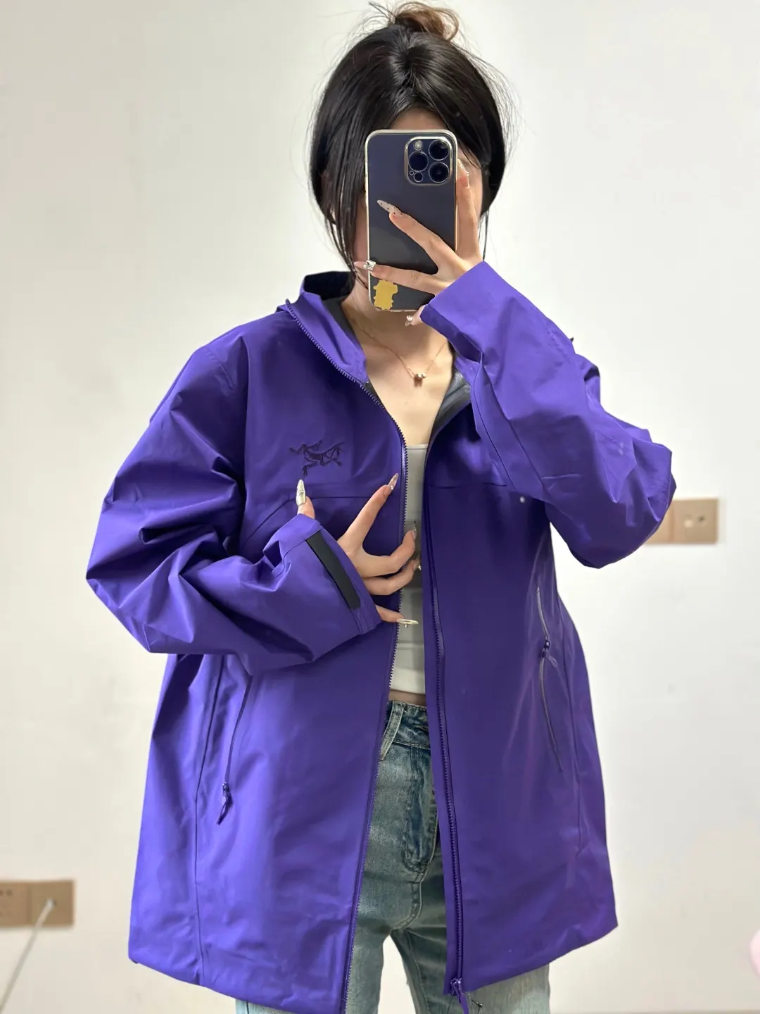 Beta GORE-TEX Lightweight Shell Jacket D36023942 — view 5