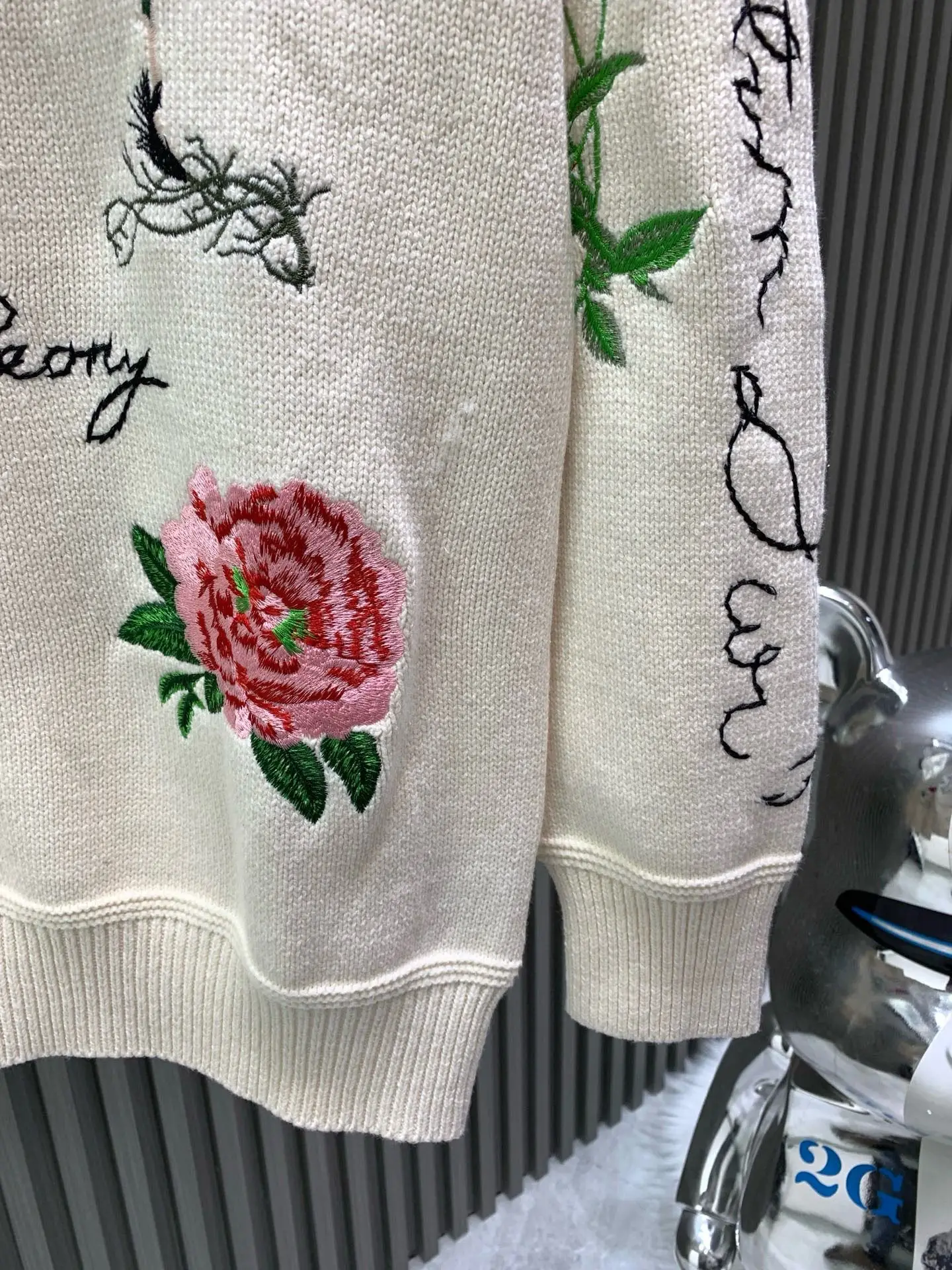 Floral Embroidered Wool-Blend Polo Sweater D36523928 — view 6