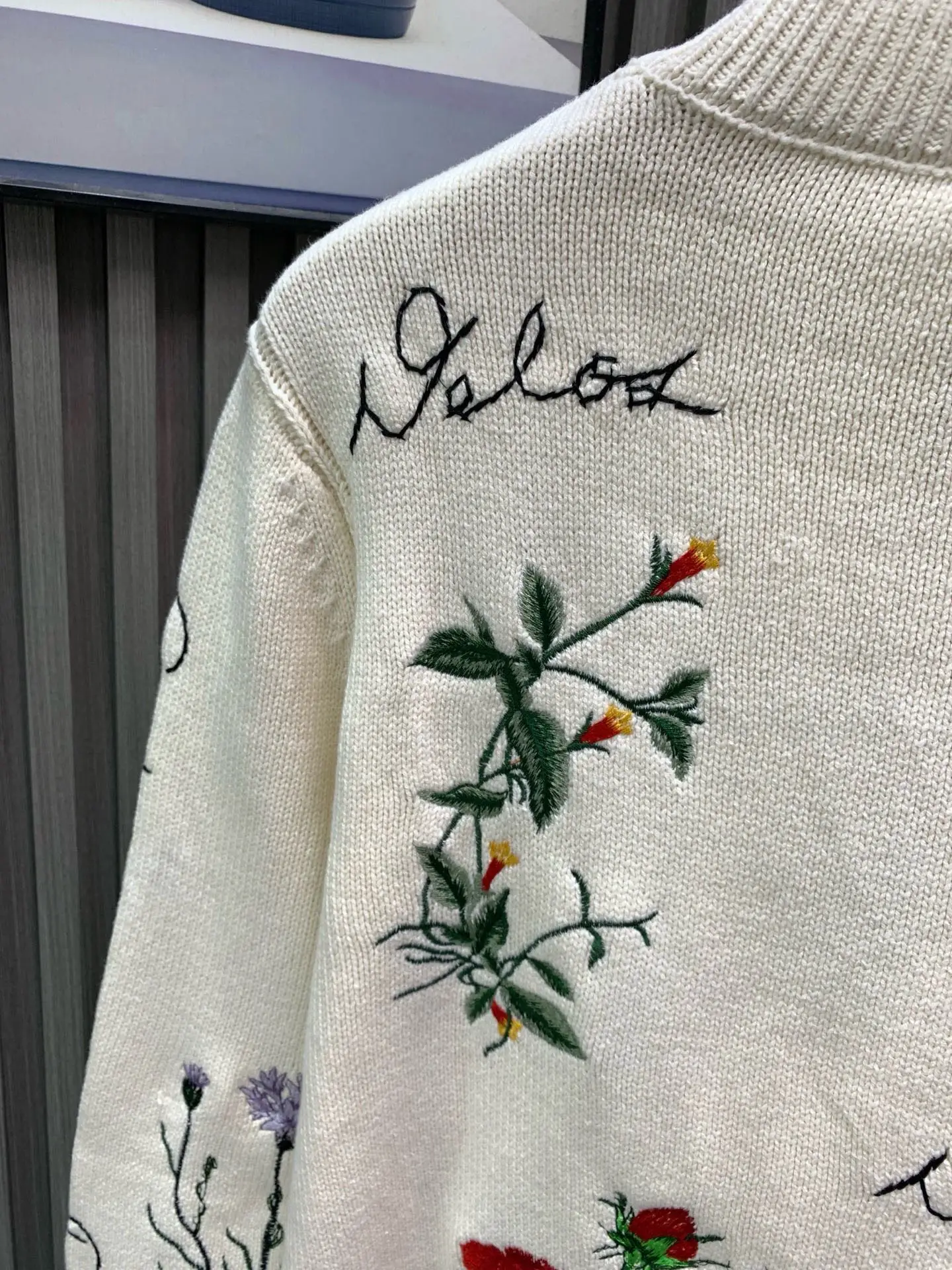 Floral Embroidered Wool-Blend Polo Sweater D36523928 — view 9