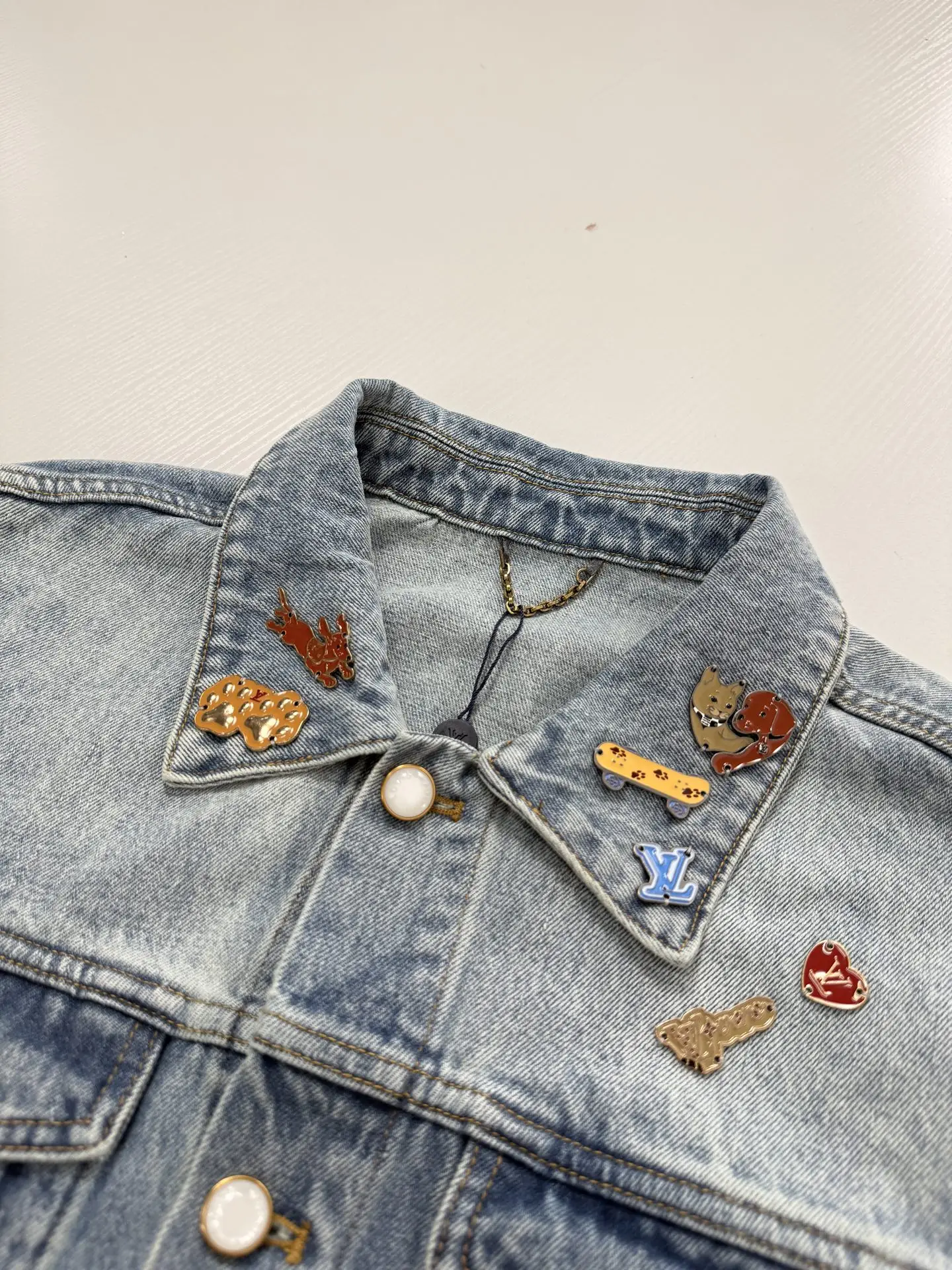 Embellished Badge Denim Trucker Jacket D37021225 — view 10