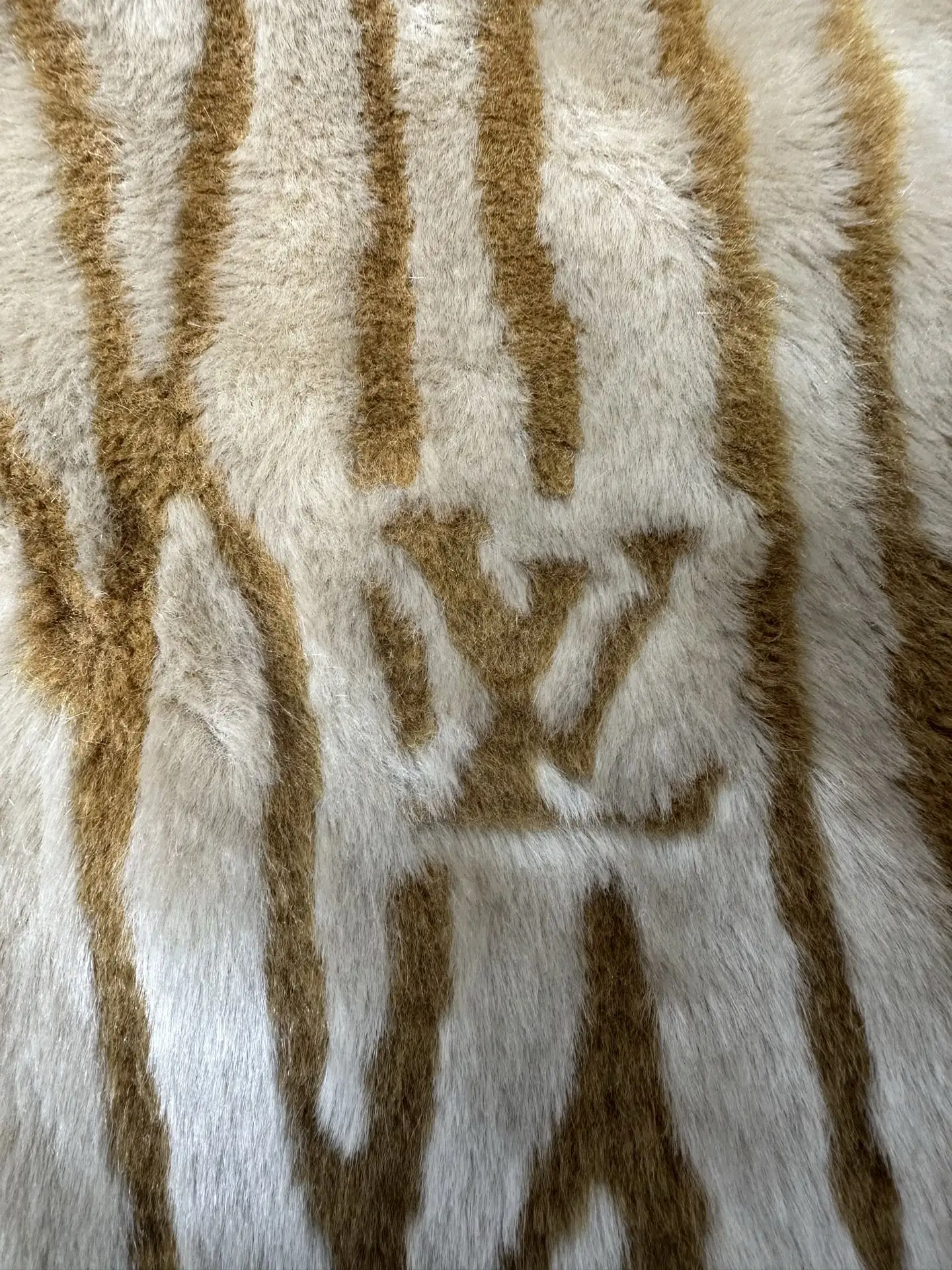 Epi Monogram Faux-Fur Hooded Jacket D37523339 — view 8