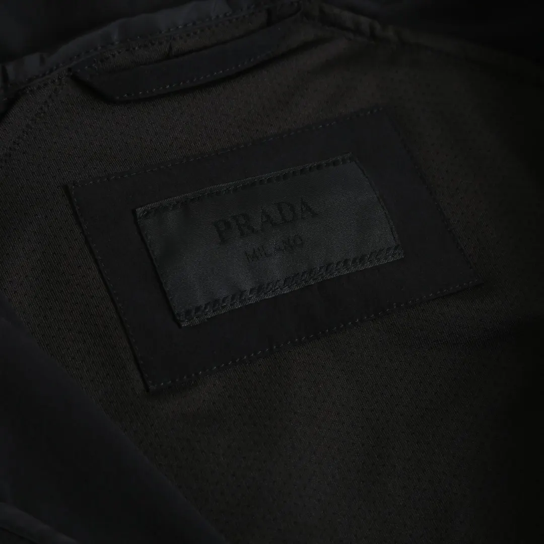 Logo-Print Hooded Nylon Windbreaker D37524885 — view 8