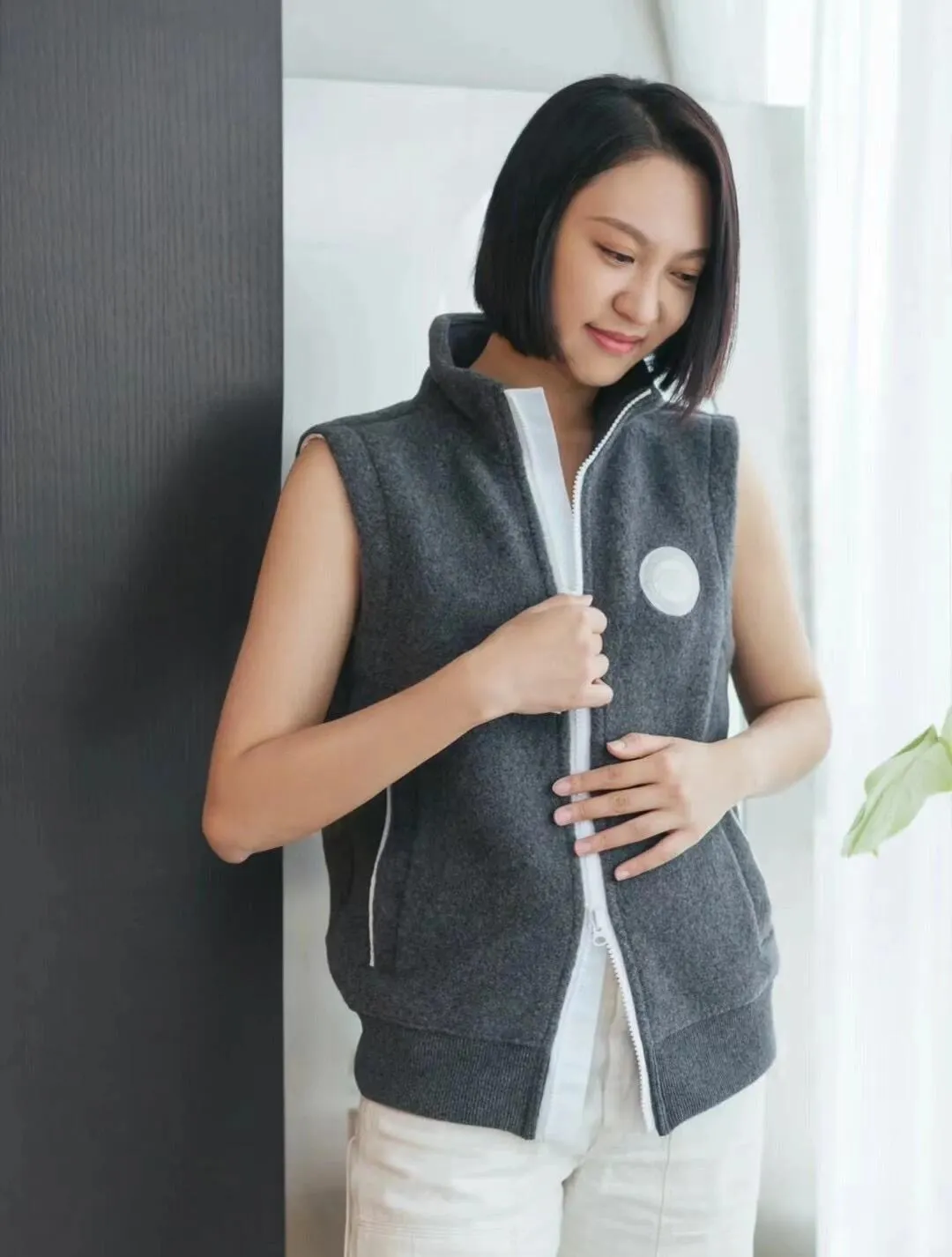 Canada Goose Mersey Wool-Blend Gilet D38024075 — view 3