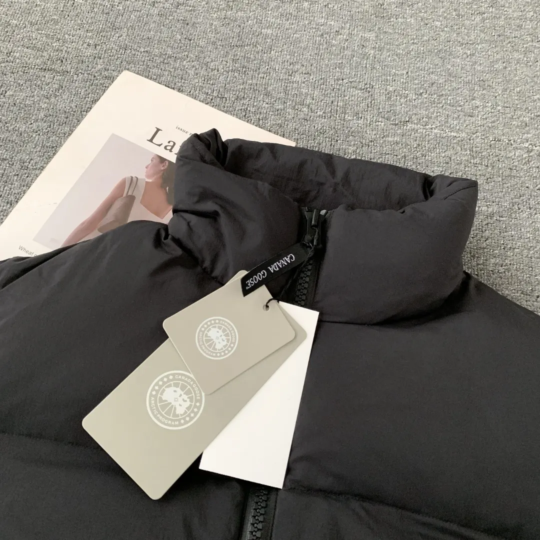 Lawrence Down-Filled Puffer Jacket D38024808 — view 3