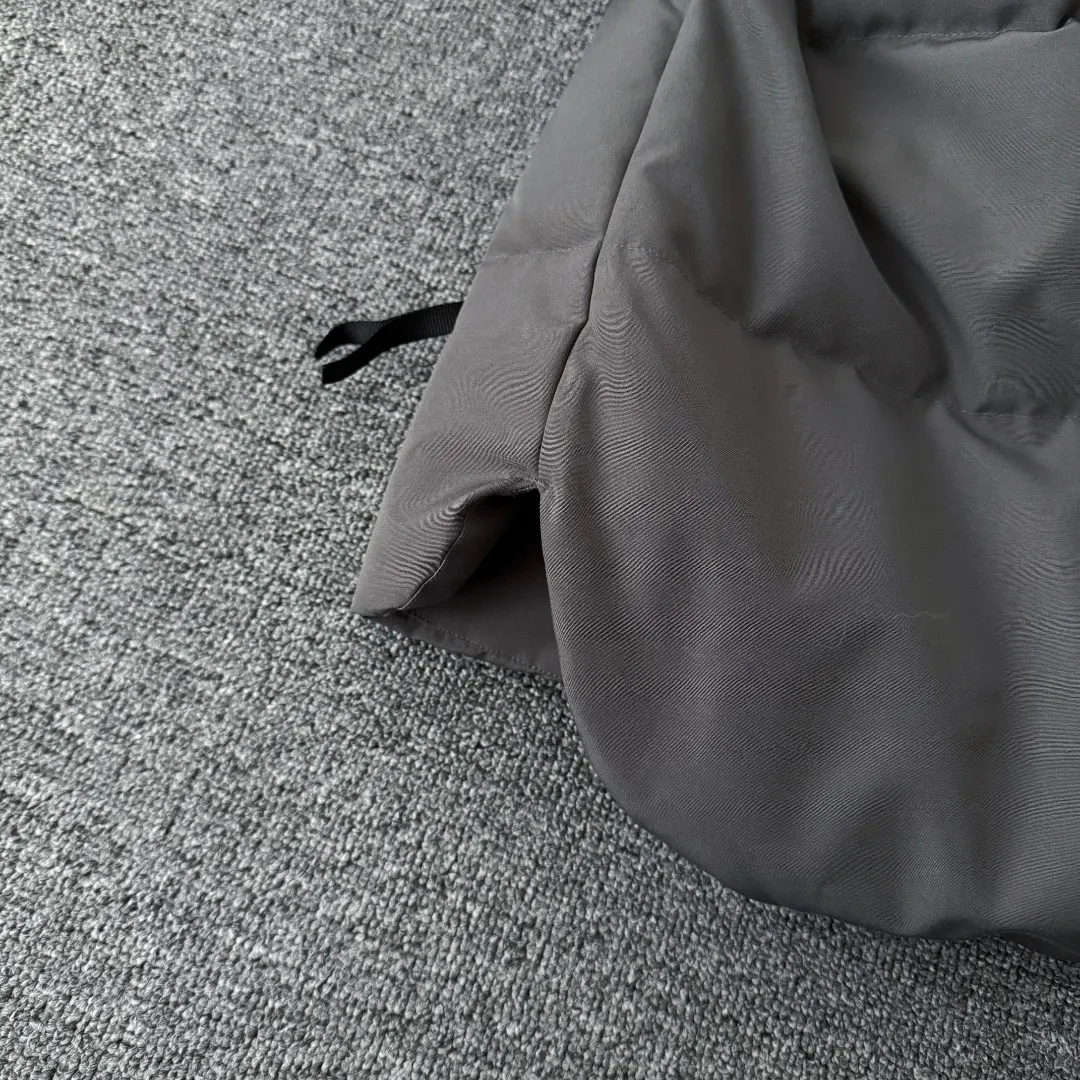 Macmillan Quilted Down Parka D38024677 — view 15