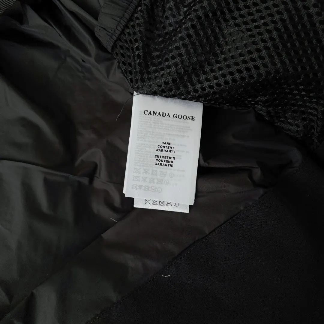 Macmillan Quilted Down Parka D38024675 — view 9