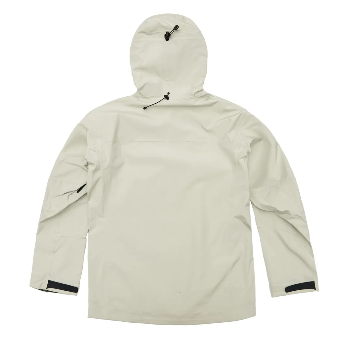Alpha SV Hooded GORE-TEX Shell Jacket D38023954 — view 3