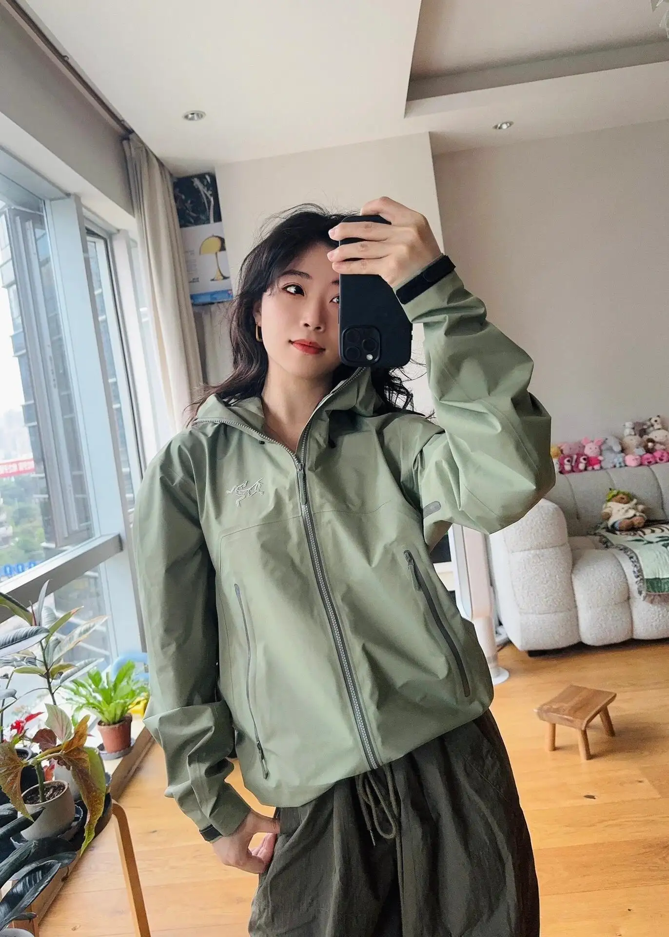 Beta SL GORE-TEX Hooded Shell Jacket D38024084 — view 9
