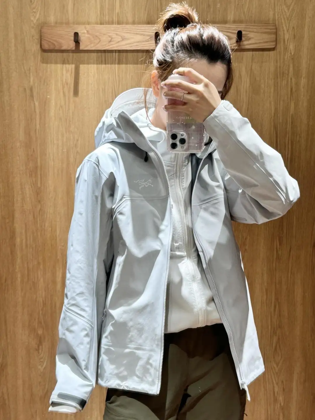 Beta SL GORE-TEX Hooded Shell Jacket D38024099 — view 5