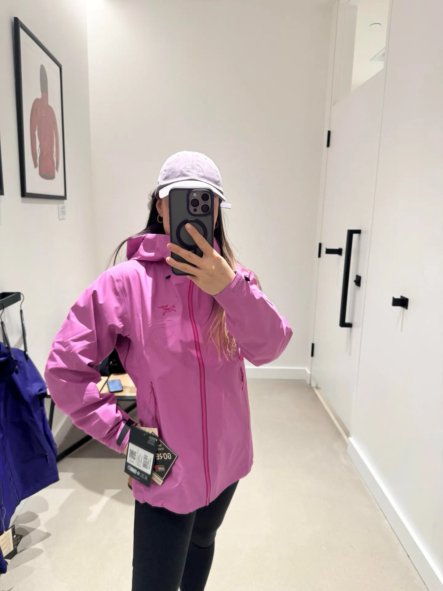Beta SL GORE-TEX Hooded Shell Jacket D38024103 — view 6