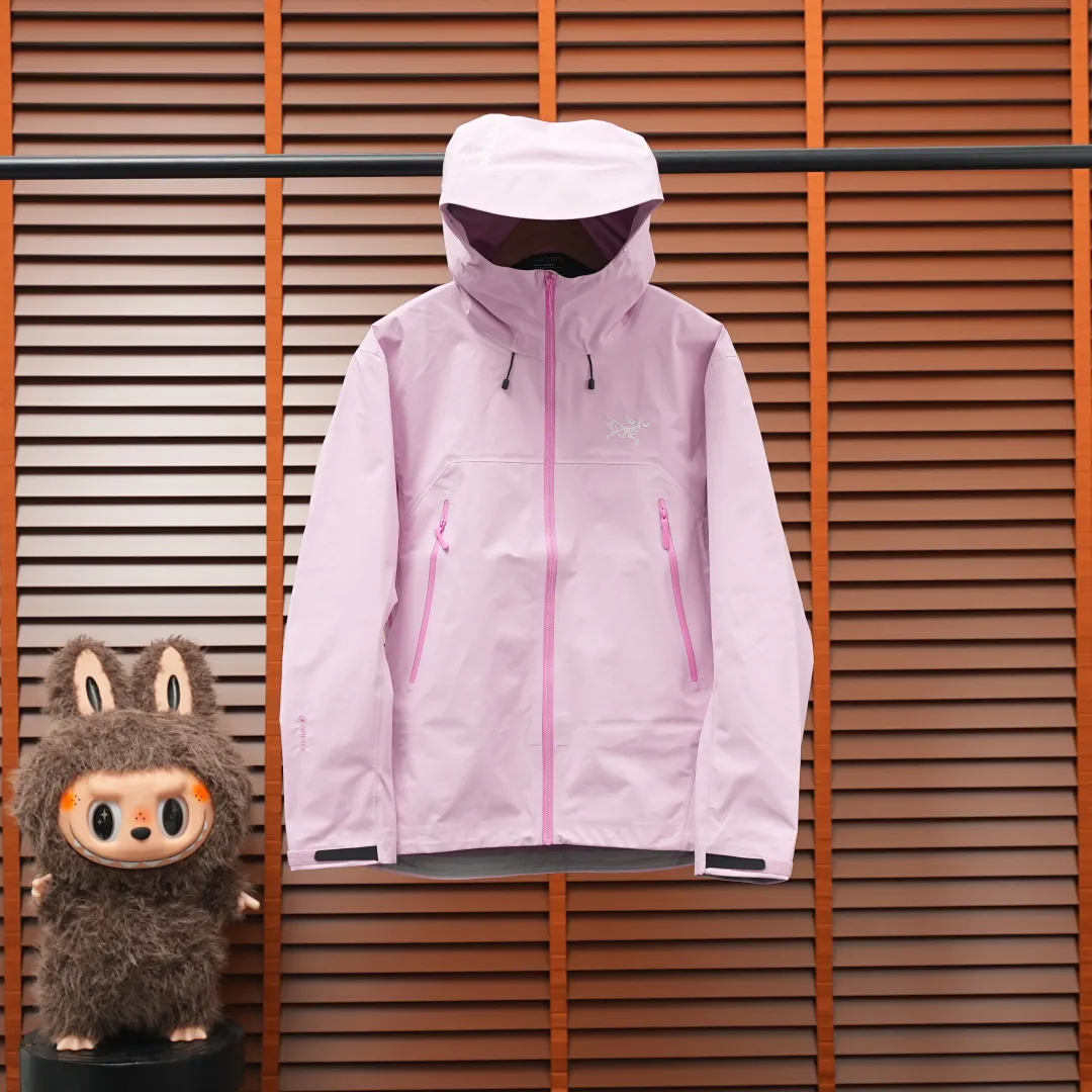 Beta SL GORE-TEX Hooded Shell Jacket D38024096 — view 2