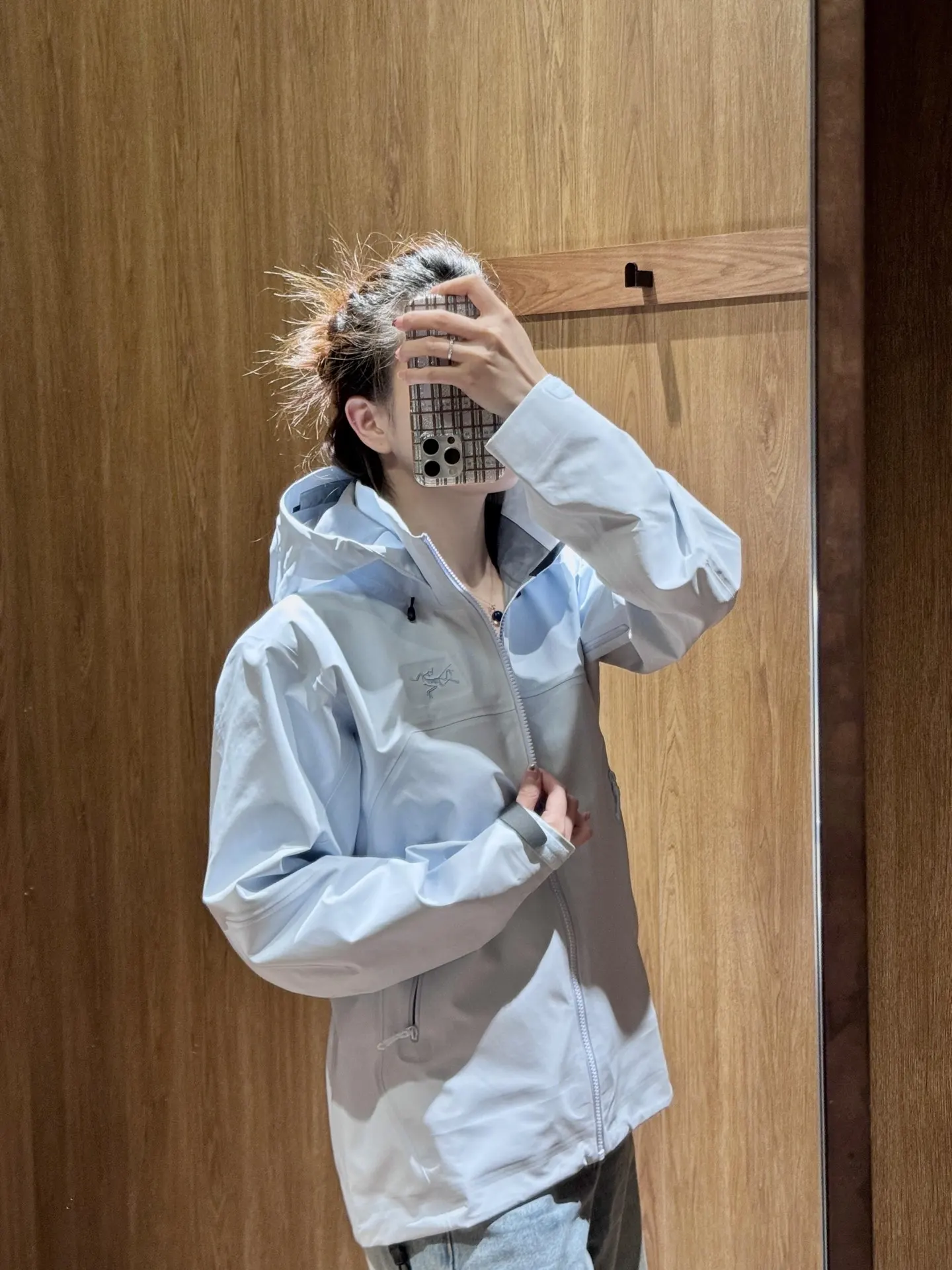 Beta SL GORE-TEX Hooded Shell Jacket D38024089 — view 5