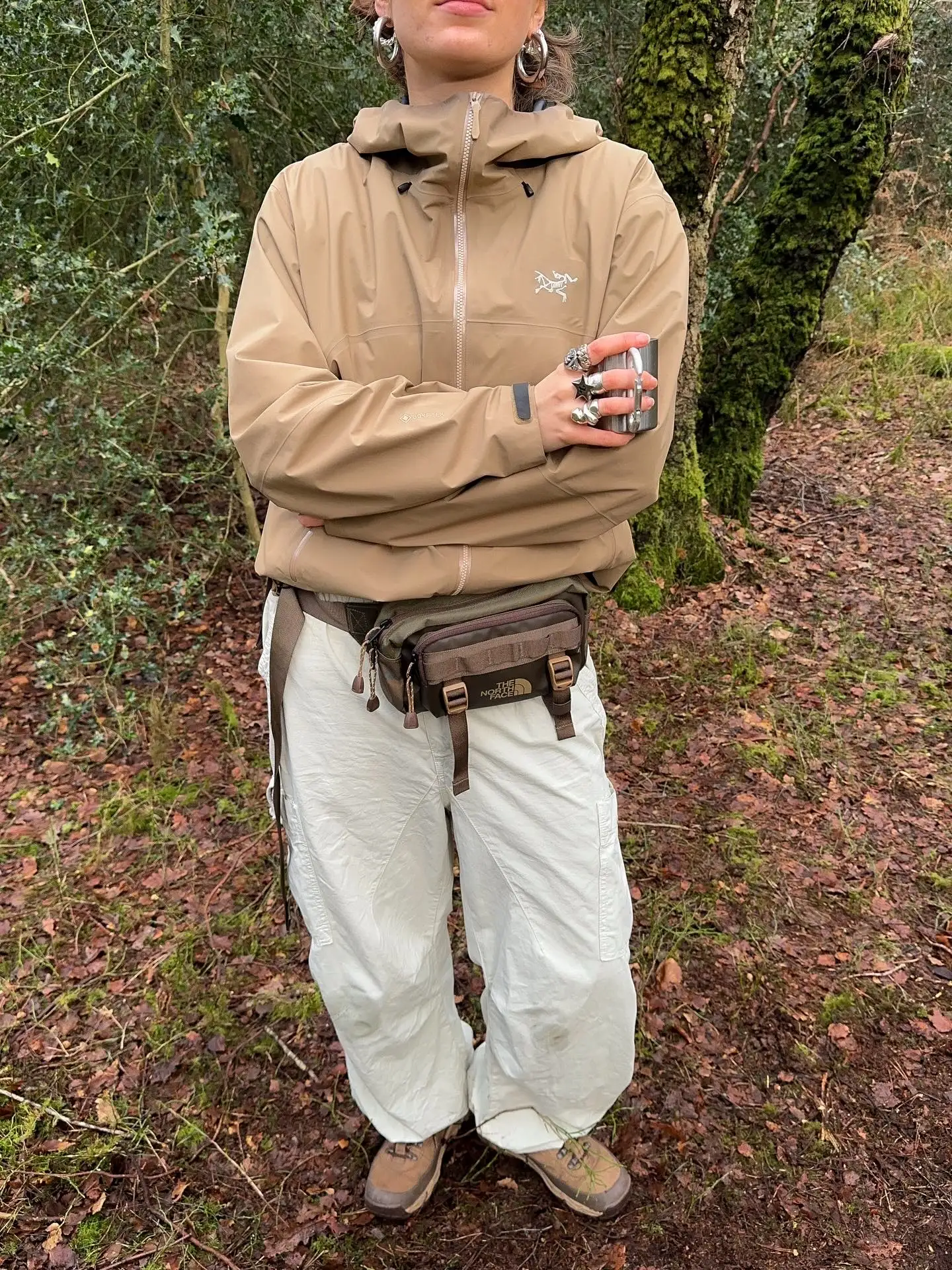 Beta SL GORE-TEX Hooded Shell Jacket D38024087